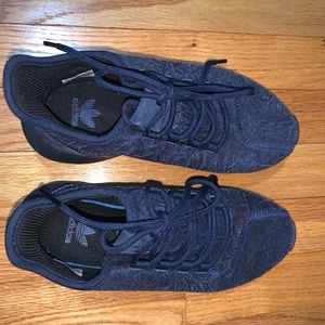 Adidas, size 4 (6.5 women), blue